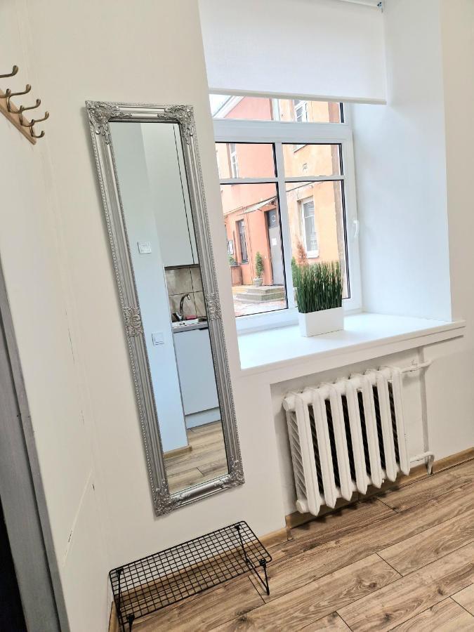 Apartamento Cozy Studio In Heart Of Old Town Vilna Exterior foto